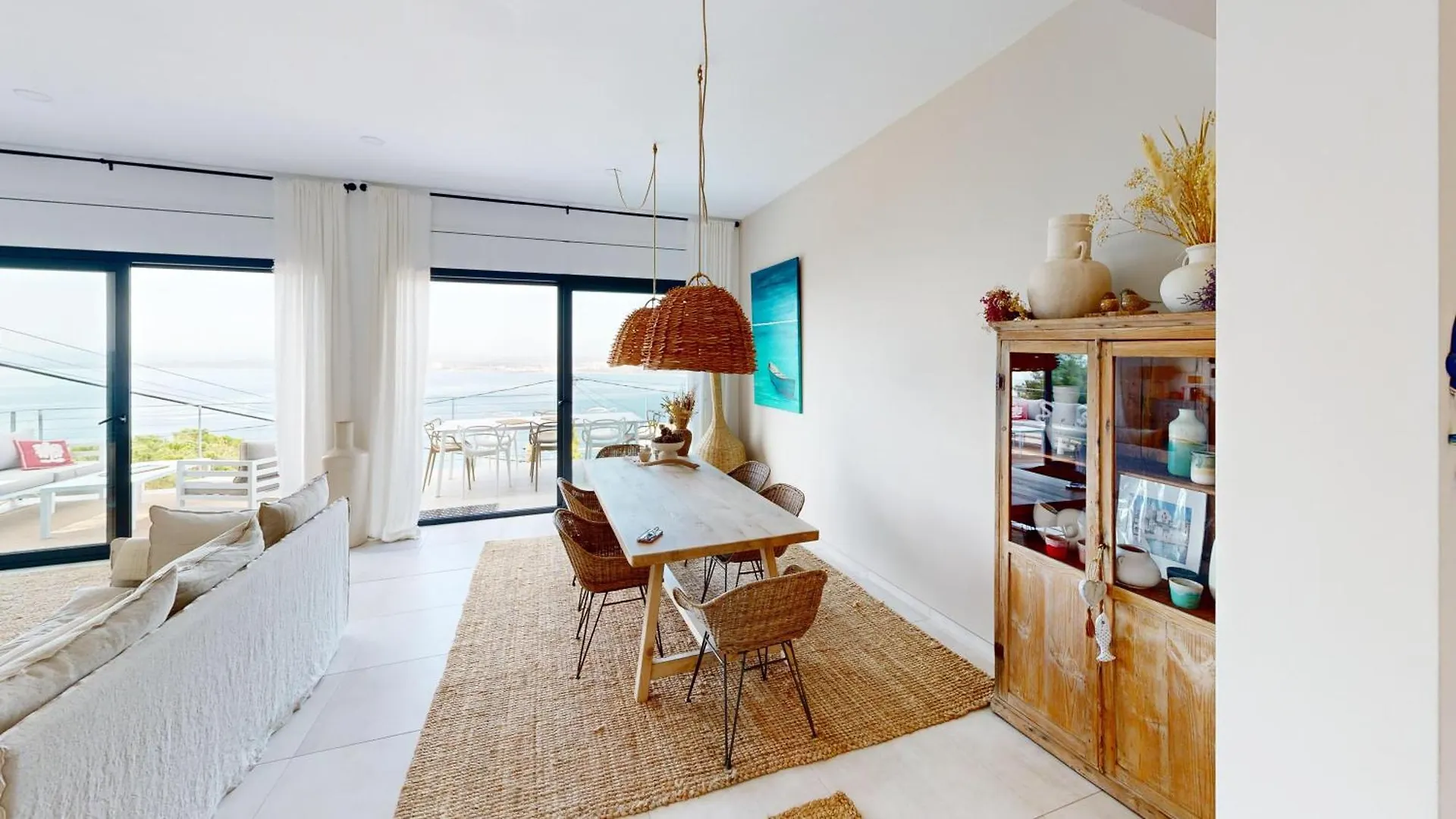Maison Face A La Mer Au-Dessus De La Baie De Rosas Spain